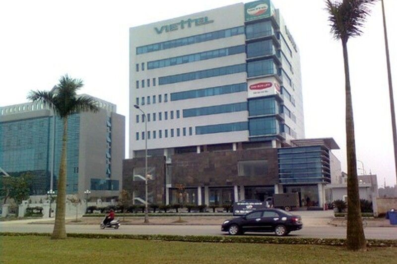 Tòa nhà Viettel Hà Tĩnh và hệ thống cửa hàng giao dịch Viettel